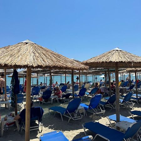 Olympic Beach Rooms エクステリア 写真